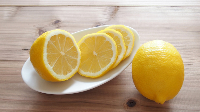 レモンの摂取量で決まる？ 健康なからだはレモンで作る！