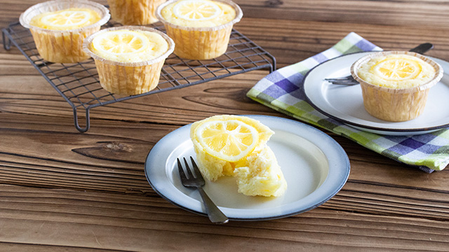 アレンジレシピ2：毎日のおやつに！「レンジで作るはちみつレモン蒸しパン」